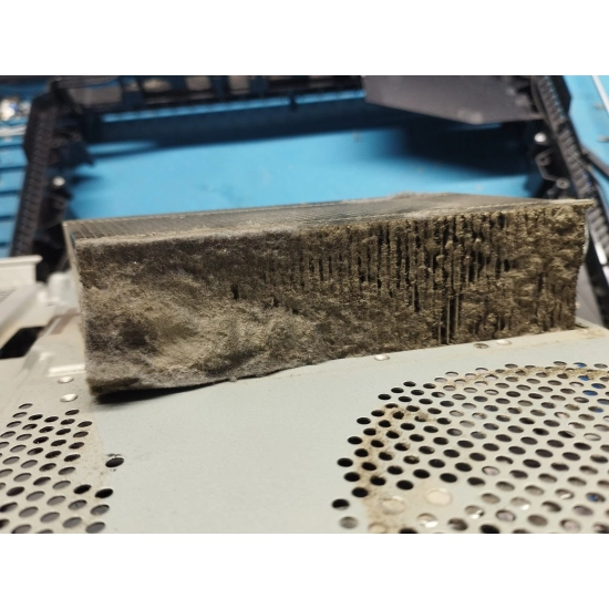 Czyszczenie konsoli PlayStation 5 | Kompleksowe SPA konsoli Ciekły Metal