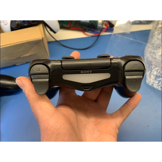 Bezprzewodowy Oryginalny Kontroler SONY PAD DualShock 4  Czarny | używany
