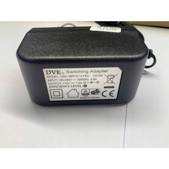 Zasilacz 12V Router Taśmy LED Switch CCTV 18W 1.5A Wtyk 5.5x2.1mm Standard