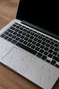Macbook nie widzi klawiatury, gładzika po zalaniu