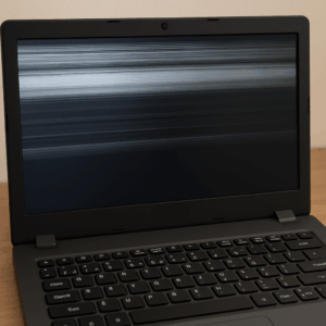 W laptopie acer miga ekran po uruchomieniu